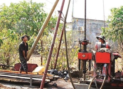 Khoan giếng Anh Dũng